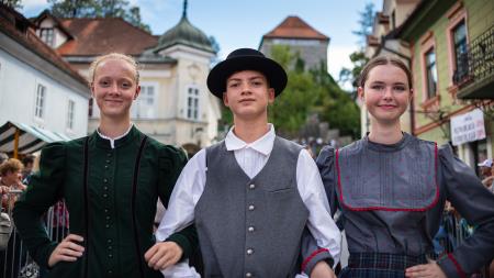 Izjemen obisk zaznamoval 50. Dneve narodnih noš in oblačilne dediščine v Kamniku (Blaž T. Muc)  (80)